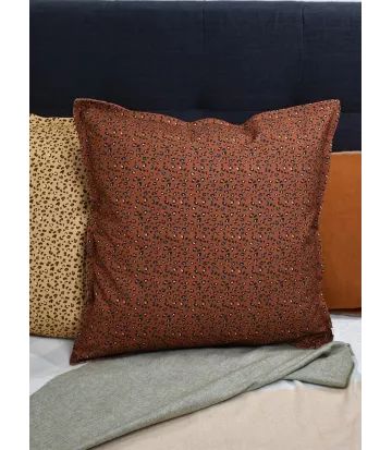 Housse de coussin coton motif léopard couleur auburn