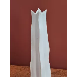 Vase soliflore blanc en porcelaine modèle VAYAM