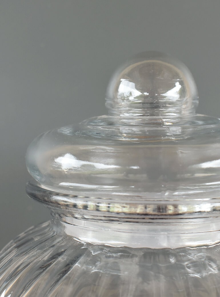 Bocal de conservation en verre strié avec couvercle hermétique
