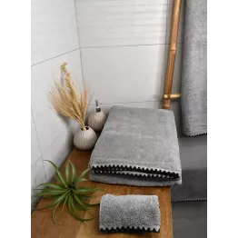 Drap de bain coton gris béton modèle Issey