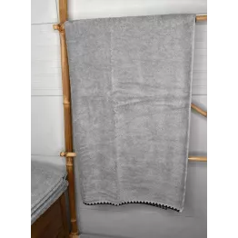 Drap de bain coton gris béton modèle Issey