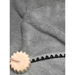 Drap de bain en coton modèle Issey couleur céladon