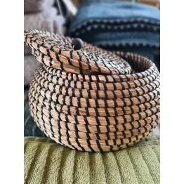 Ensemble osier panière ronde avec couvercle