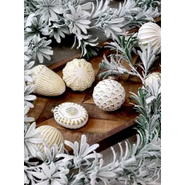 Boule pour sapin blanche et dorée