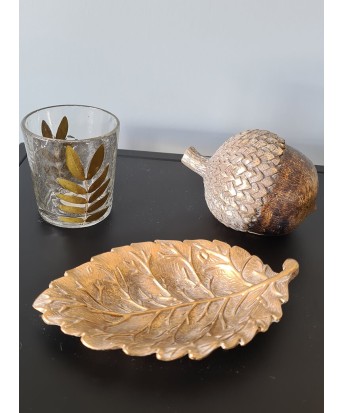 Plat feuille dorée