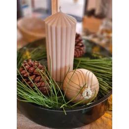 Coupe verte décorative en verre