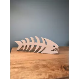 Figurine de squelette de poisson peint en bois recyclé