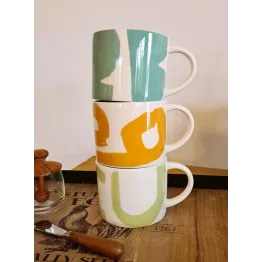 Mug en céramique vert pâle