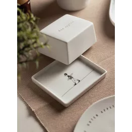 Beurrier en porcelaine Räder