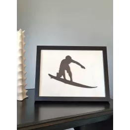 Cadre surfer sur la vague