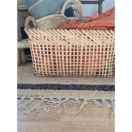 Petit panier de rangement en bambou