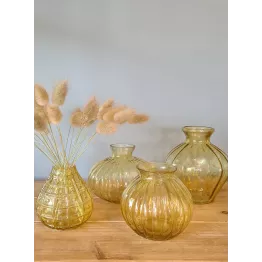 Ensemble vases jaunes