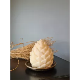 Bougie pomme de pin