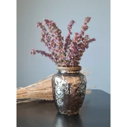 Petit vase argenté avec bord perlé