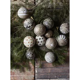 Boule en papier maché