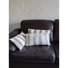 Housse coussin en lin lavé