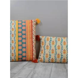 Coussin 50x30 multicolore modèle Suro