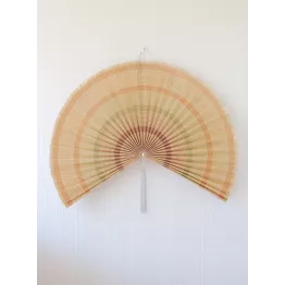 Grand eventail mural