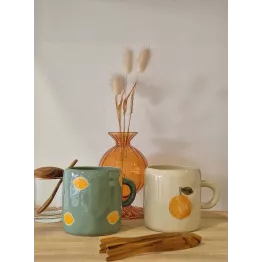 Tasse originale en grès
