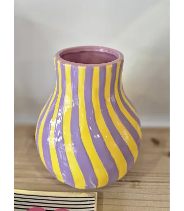 Vase rayé