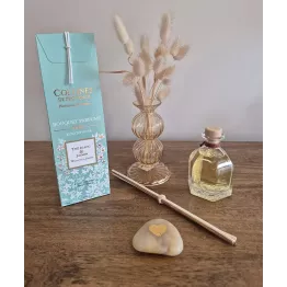 Un mélange subtil de senteurs naturelles pour une note marine rafraichissante