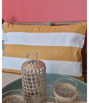 Elégante, tendance, déperlante, idéale pour habiller votre espace extérieur