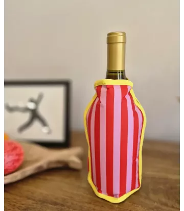 Découvrez ce manchon refroidisseur de bouteille aussi original que pratique