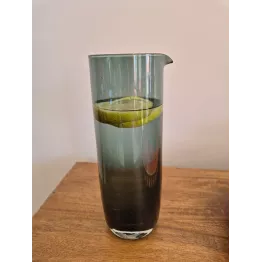 Carafe verte en verre soufflé