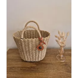 Pratique, élégant, eco-responsable ce mini sac tressé va vous séduire
