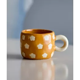 Mini tasse fleurie marron en grès Bloomingville