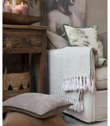 Plaid cocooning vert sauge et écru | Chic Antique