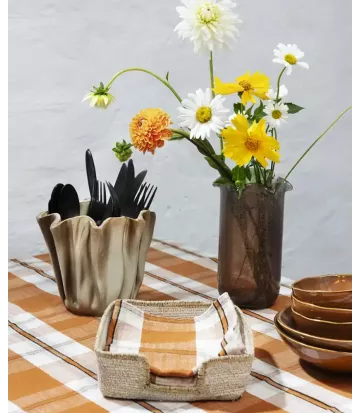 Nappe coton à carreaux marron et écru 150x150 cm