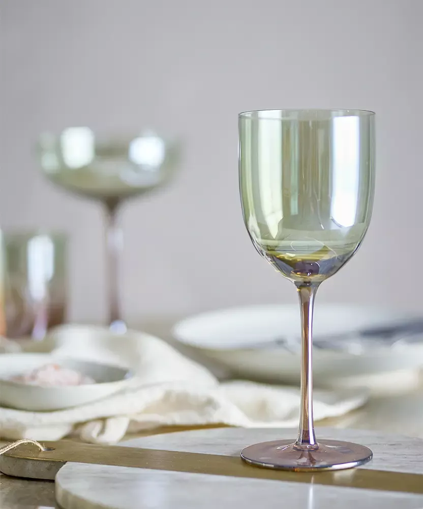Set 4 Verres a vin Aston Bronze Bloomingville – Élégance et raffinement à table