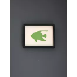 Cadre poisson vert en bois peint 18 * 24