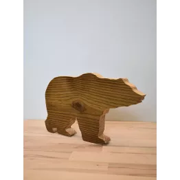 Figurine ours brun en bois recyclé.
