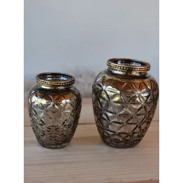 Vase décoratif argenté avec bord perlé