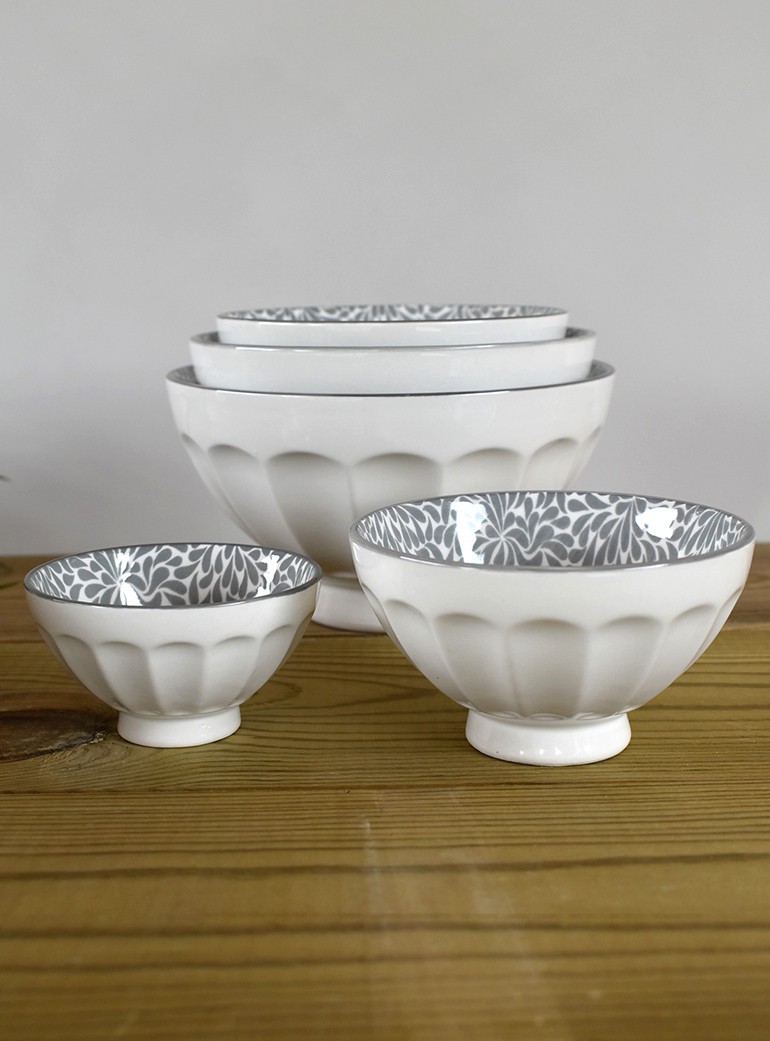 Ensemble de 5 bols vintage blancs intérieur motifs gris et blancs