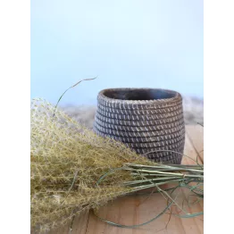 Petit cache pot en ciment diamètre 12,5 cm