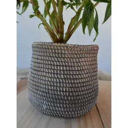 Petit cache-pot en ciment diamètre 16 cm