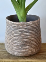 Cache pot décoratif en ciment diamètre 19,5 cm